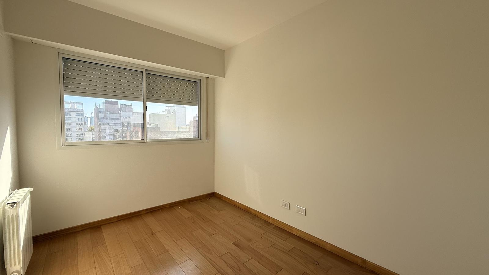 6945794_110927182026040667742700385352286821239452445187076515530958991203590332700380-56