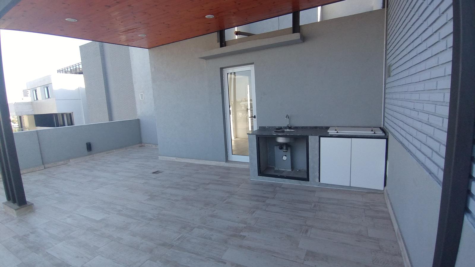 5963463_39494776089483829795941650671565929143824221363611409167475977468157830466207