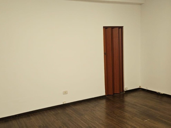 San Luis 935  Piso 1