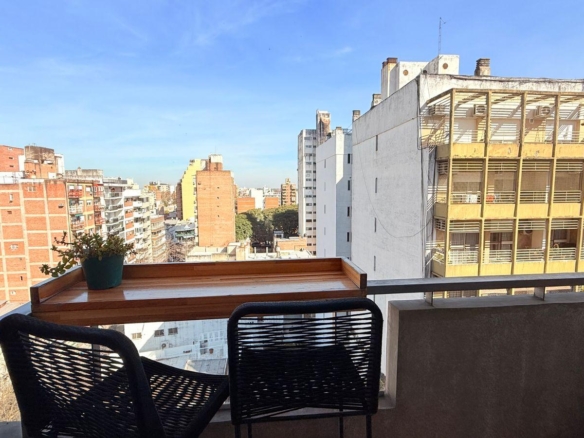 Montevideo 512 Piso 9 B