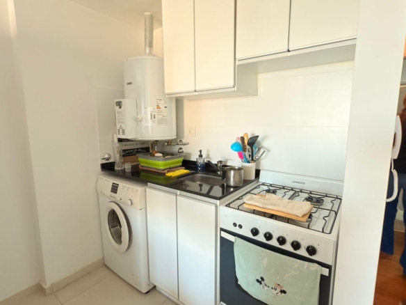 Montevideo 512 Piso 9 B