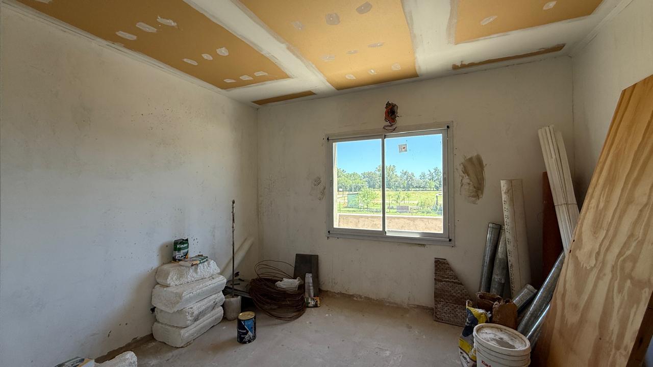 7742352_24714985997318802343488139060006419026156248054721672256528075193926098274095