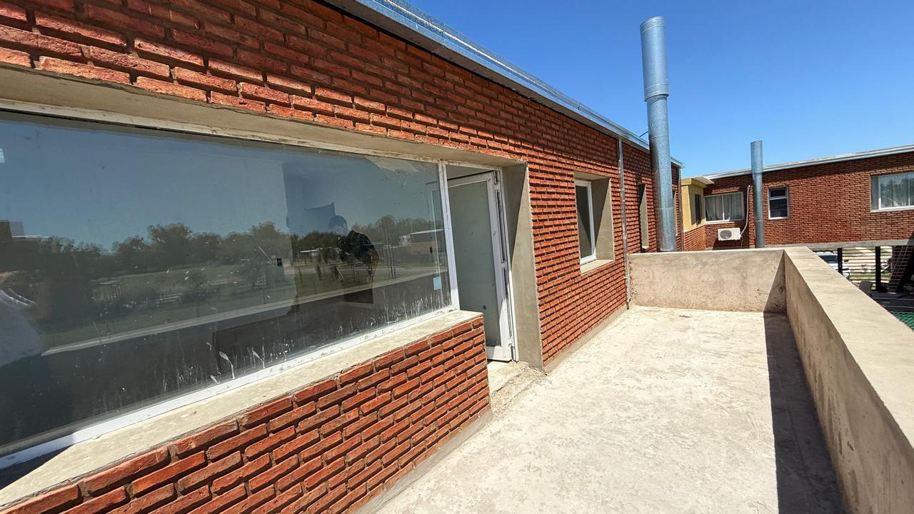 7742352_41361879323029479150253025344485837849757150501363394091705427380396460610535