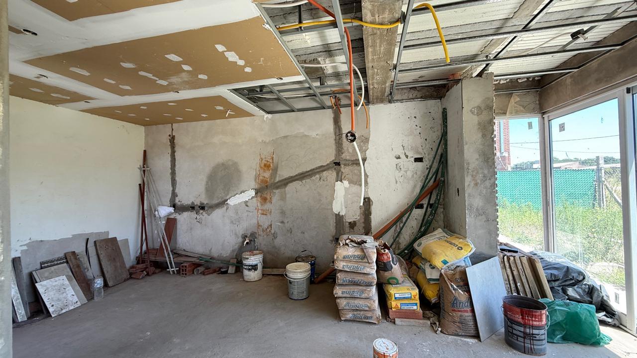 7742352_77174558317921463333652688240139383174260240623109603605270352778314071557