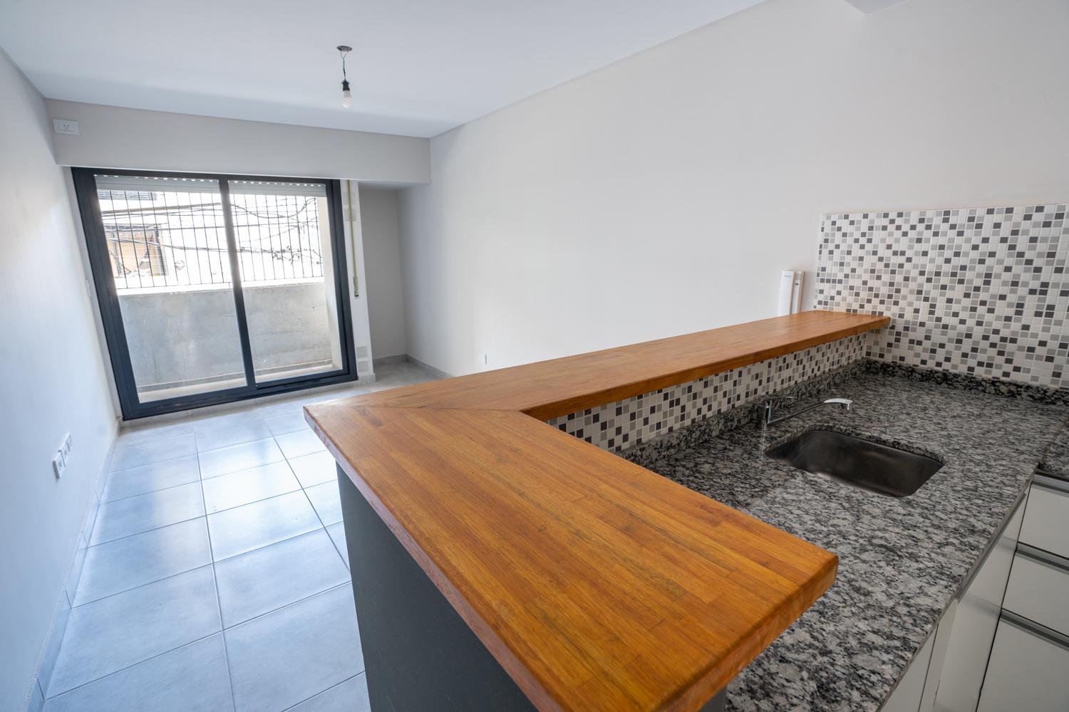 5502087741064526358727377631753810861222295801848158655811666578358041163352