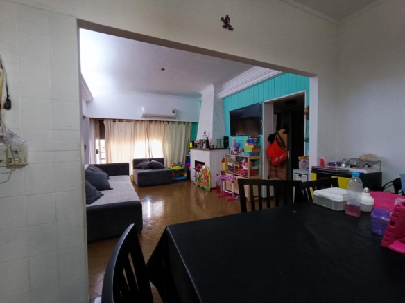 Guatemala 1321 – Deposito y Casa en PA