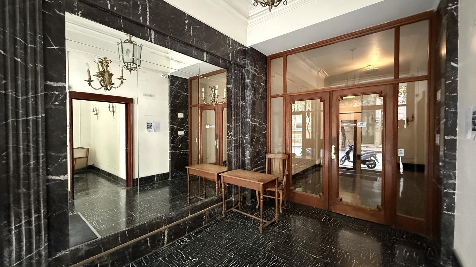 7776873_20604493520229579591943229471298716384570909079574410799493335556021624242158