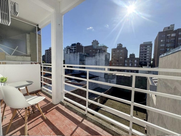 San Martin 2431 Piso 3 Departamento 4