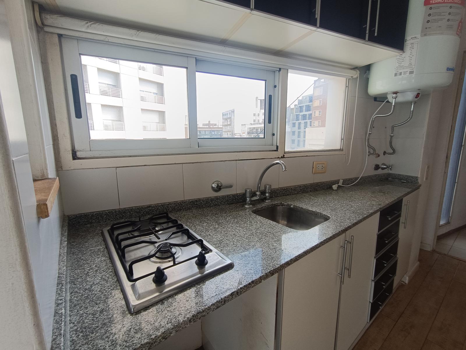 7804457_73678334277066358773418885498576136018762314383328189148657307766238193192023