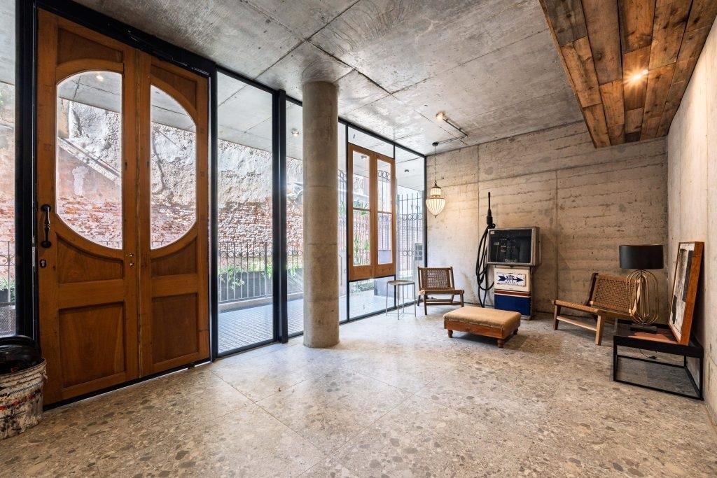 7819208_23667408667691626116815876662884317580257425904755553780184123565590260590232