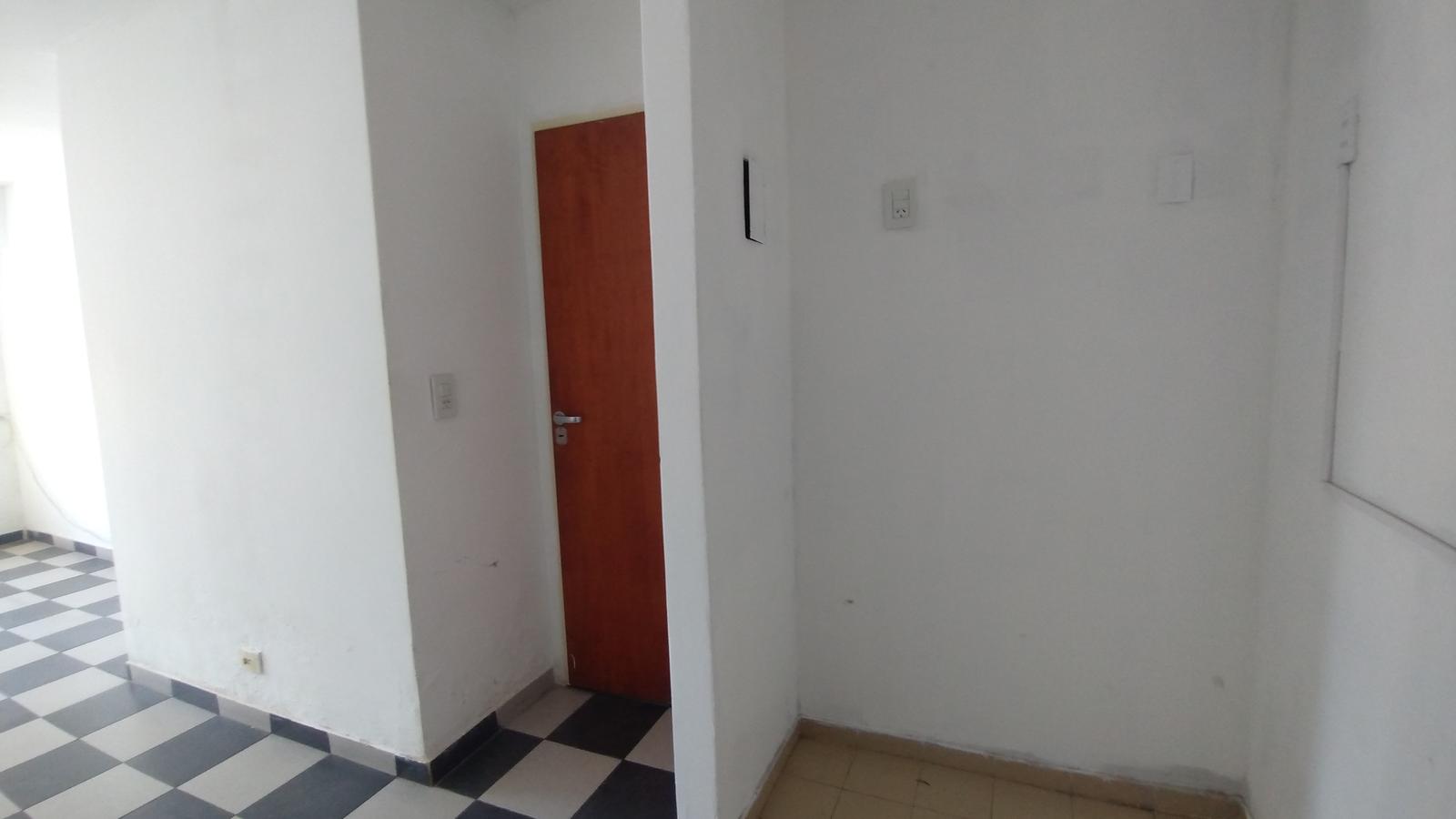 6326760_19671321706910444970260113205017180026926933129698772812611942378374056511690