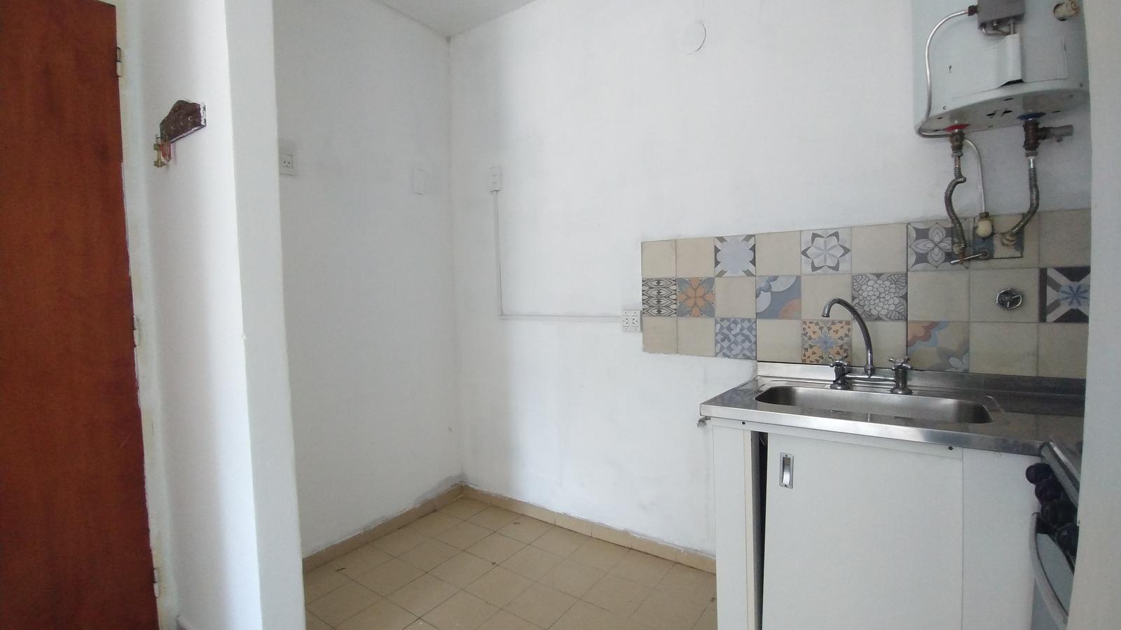 6326760_84032781706145583783496189638392280793070607086107353223515714389980505727931