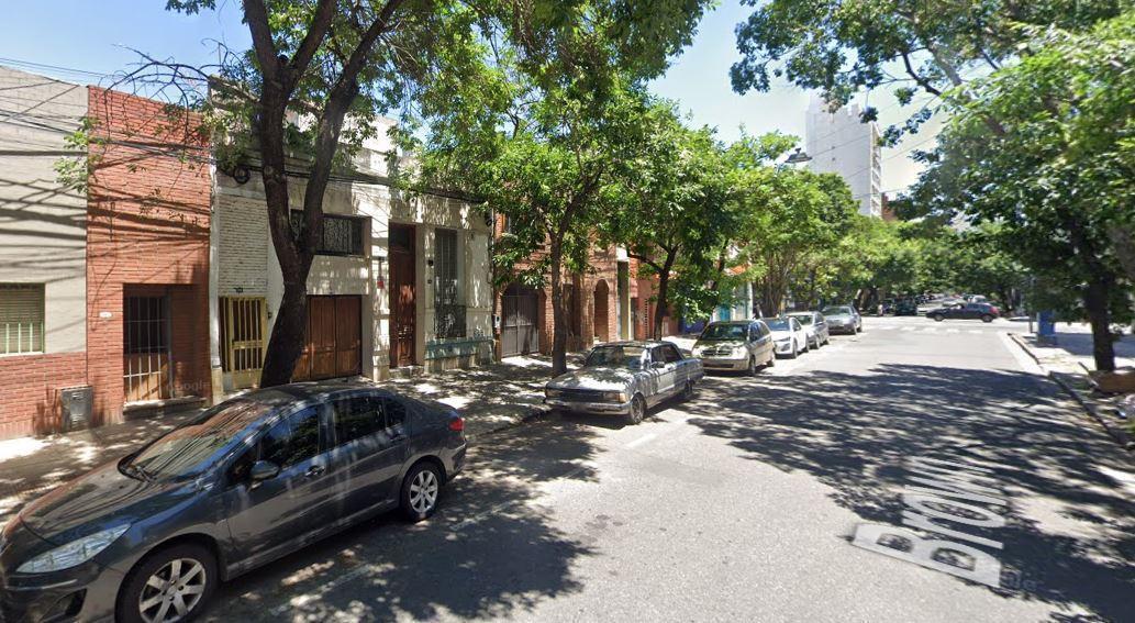 Brown 2761 – Casa Pasillo