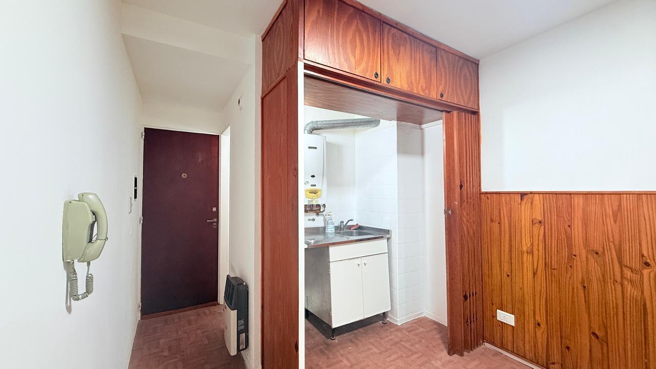 Cordoba 3633 Piso 2 Departamento 2