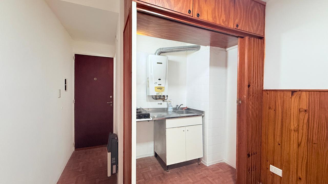 Cordoba 3633 Piso 2 Departamento 2