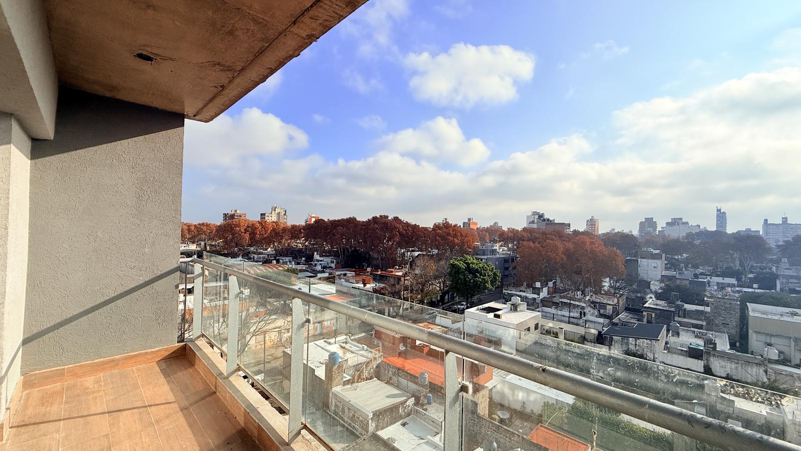 Avenida Pellegrini 3864 Piso 9 Unidad 2