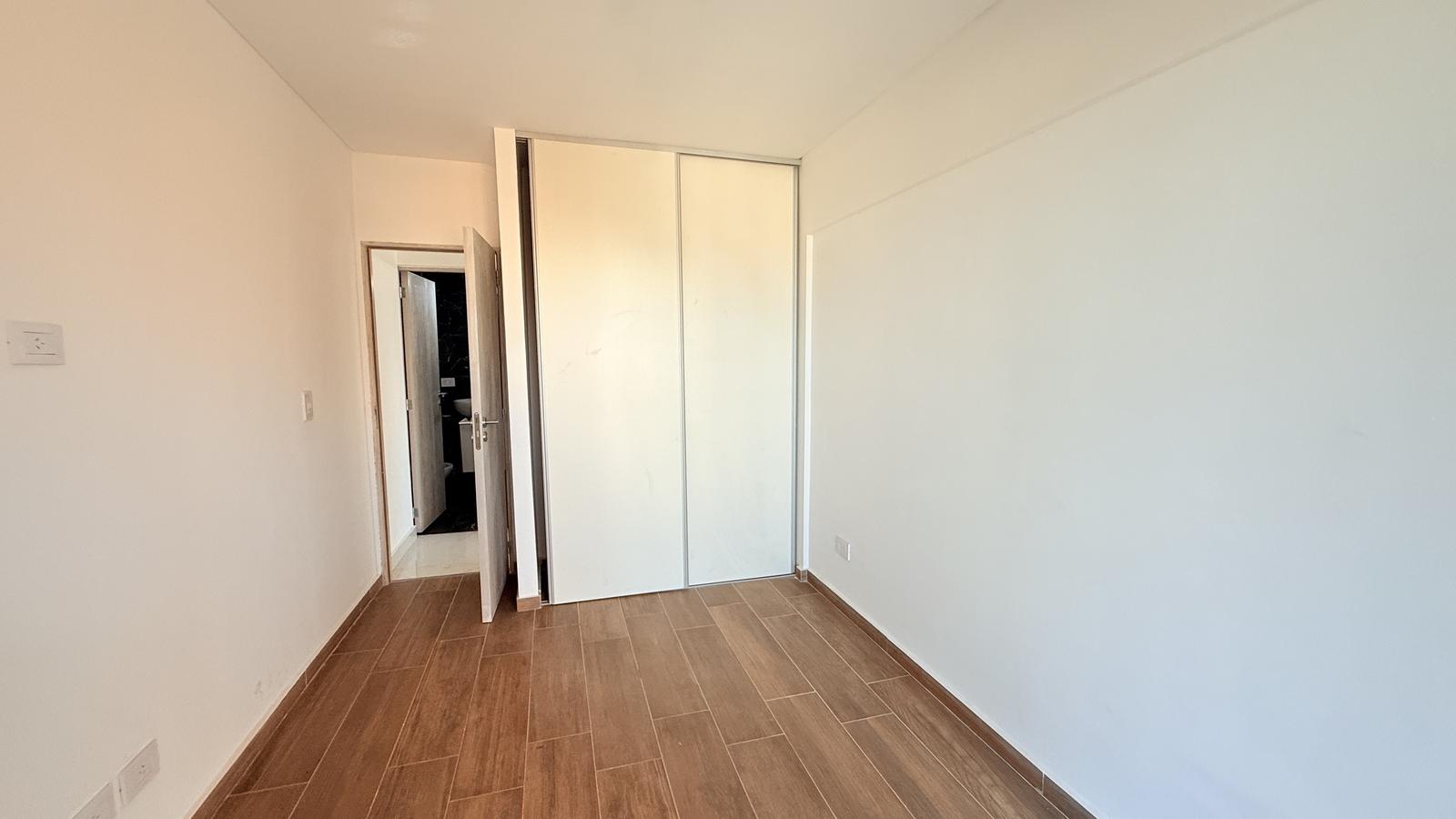 Avenida Pellegrini 3864 Piso 9 Unidad 2