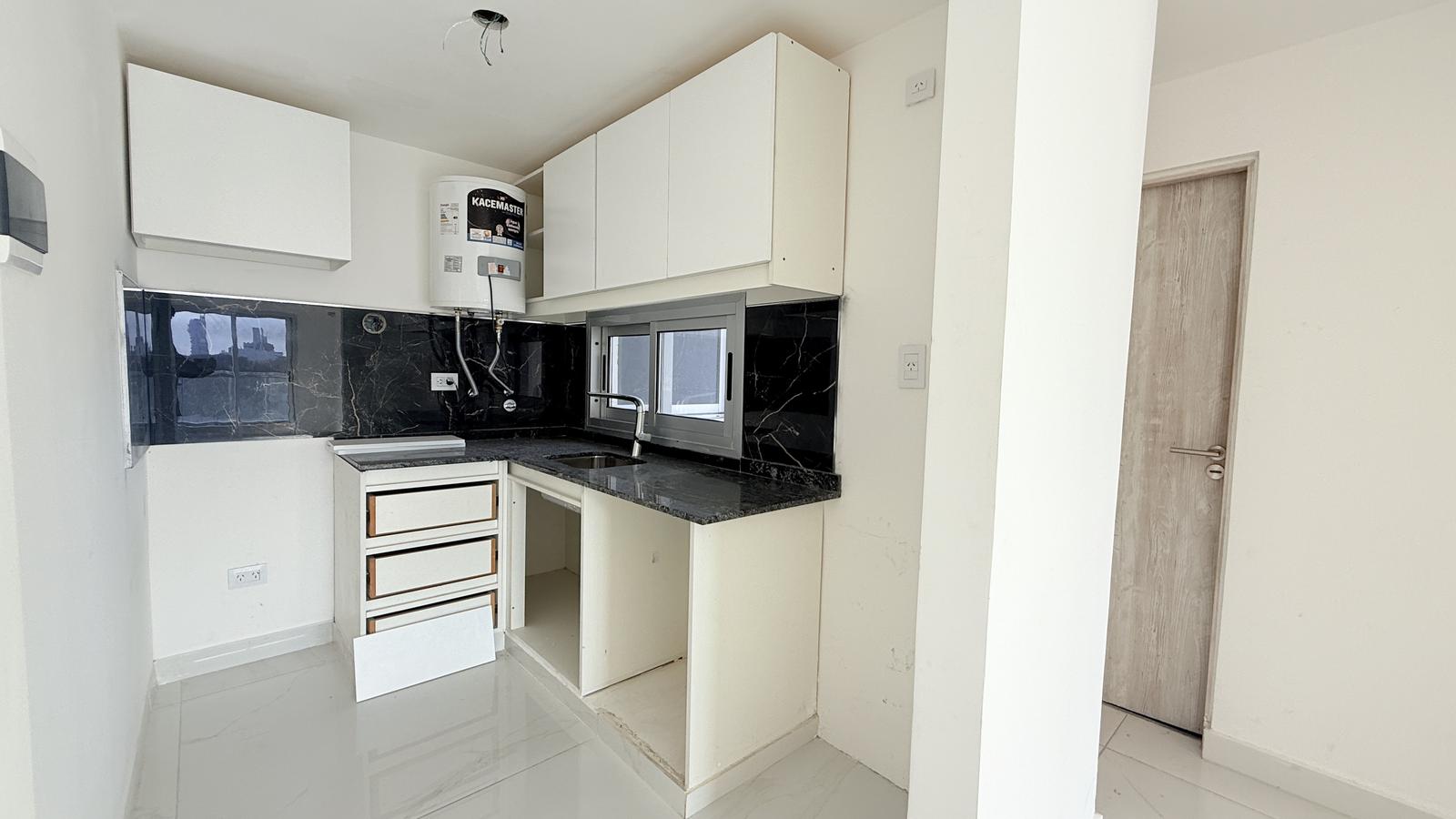 Avenida Pellegrini 3864 Piso 9 Unidad 2