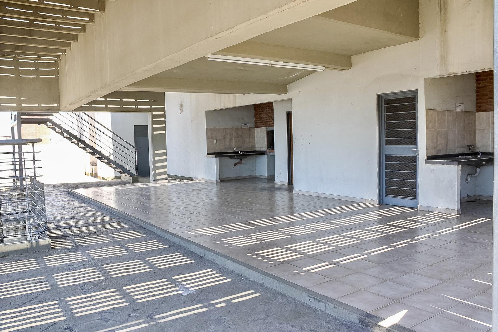 San Martin 370 Piso 5 Departamento 1