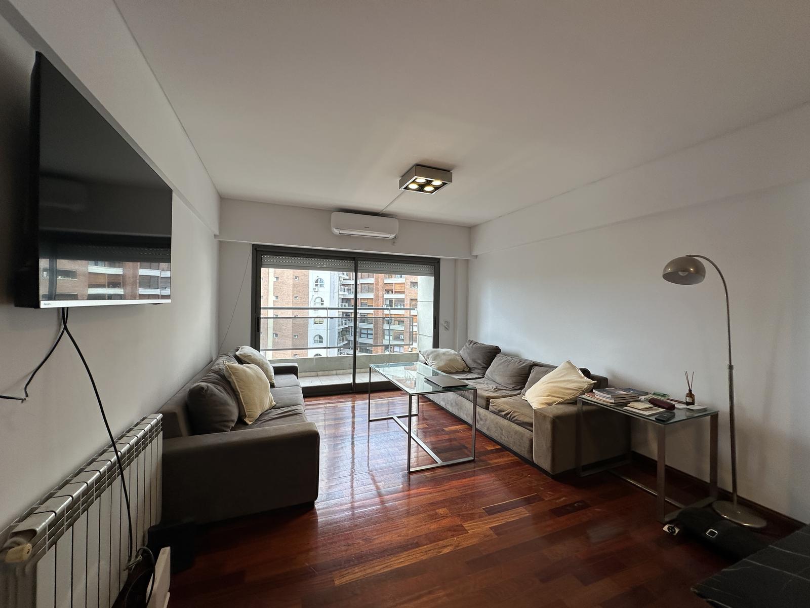 San Martin 370 Piso 5 Departamento 1
