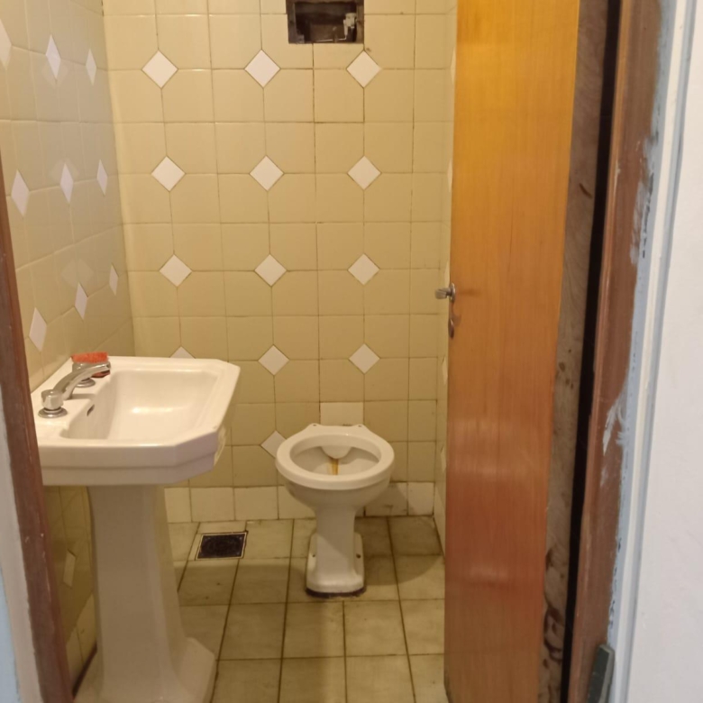 780