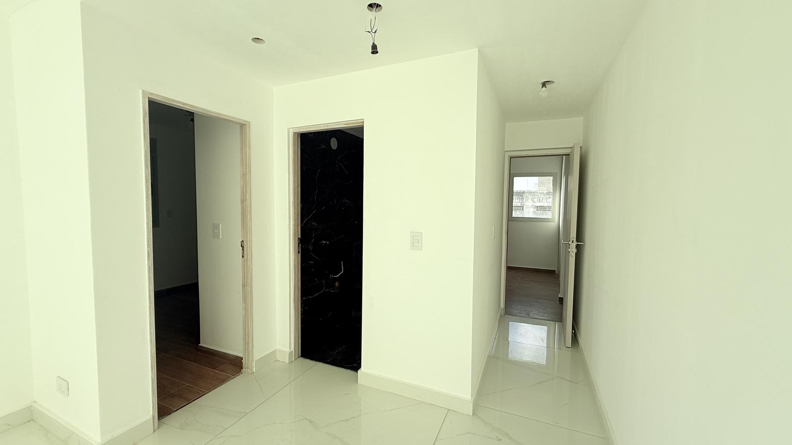 Avenida Pellegrini 3864 Piso 2 Unidad 2