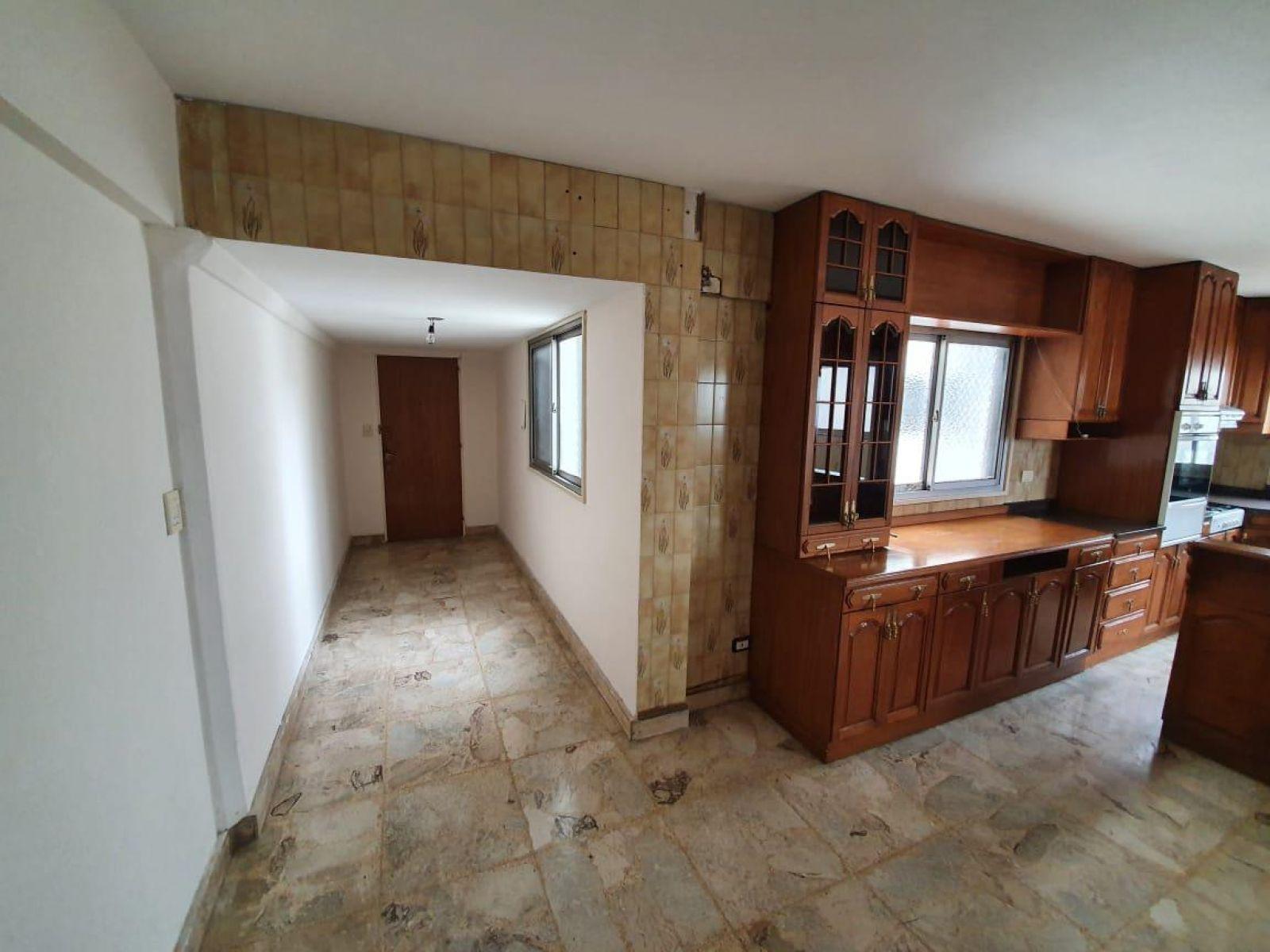 San Luis 931 Piso 10 Departamento B