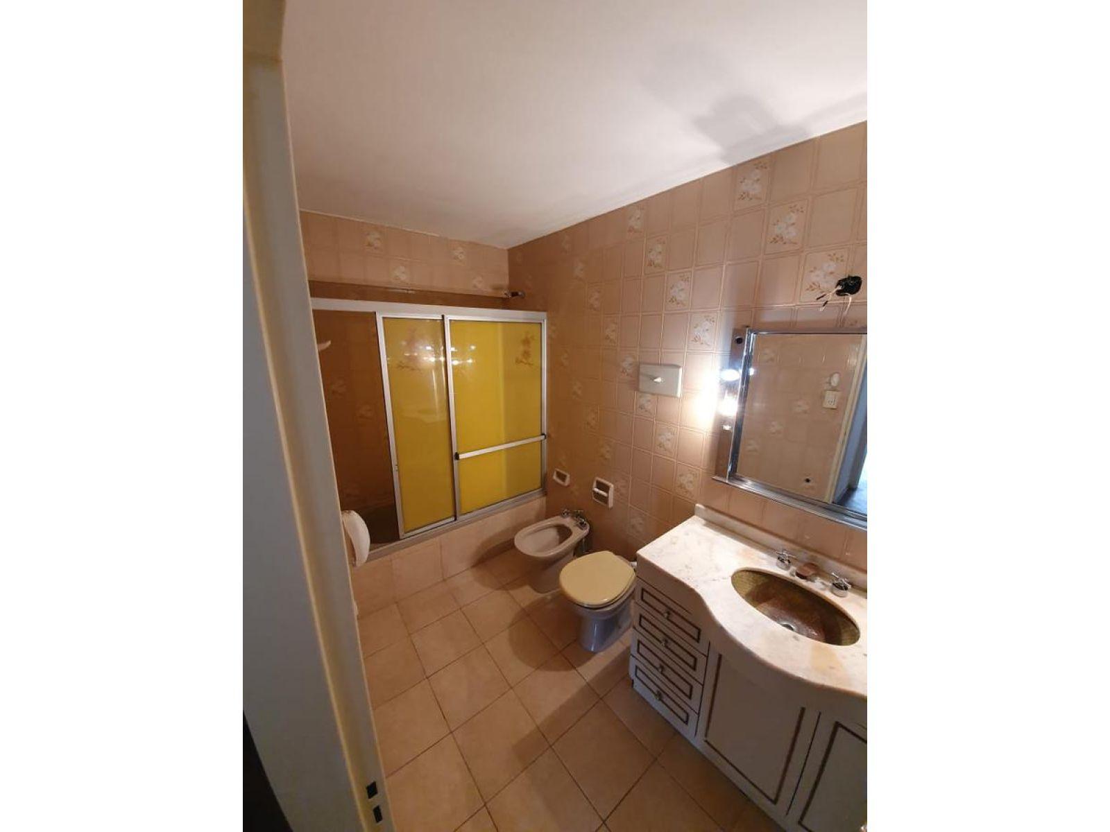 San Luis 931 Piso 10 Departamento B
