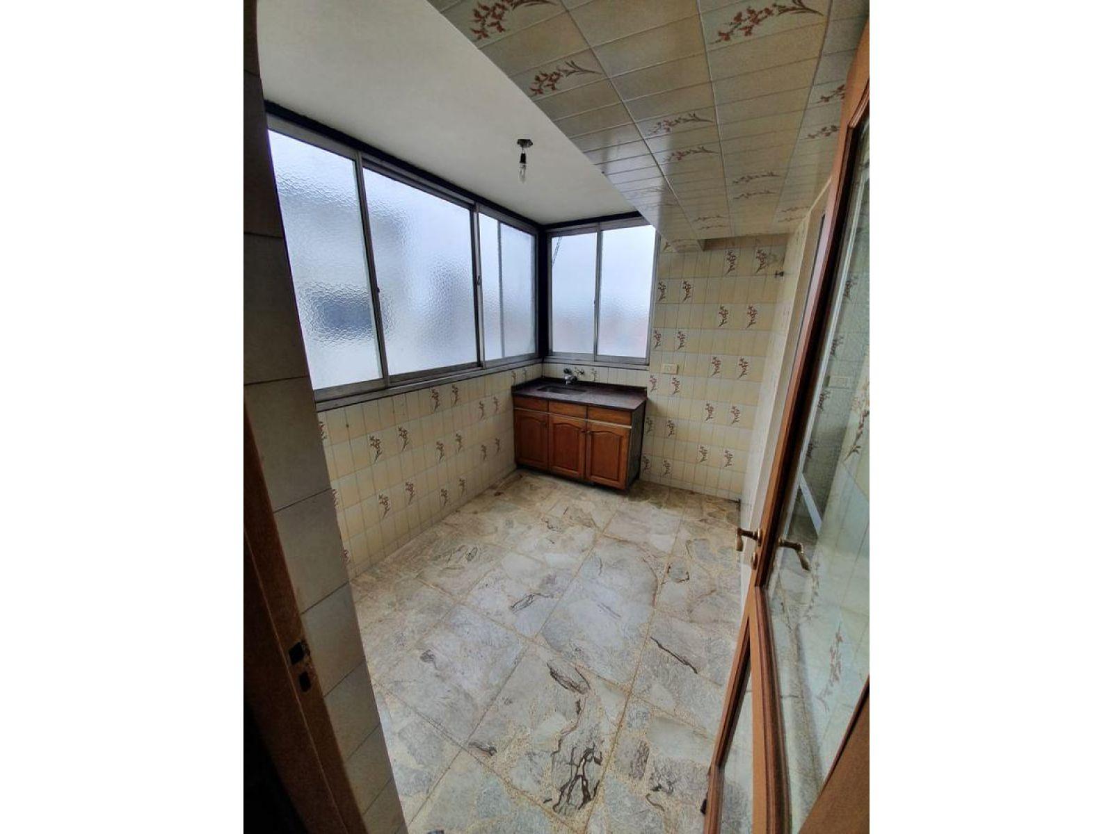 San Luis 931 Piso 10 Departamento B