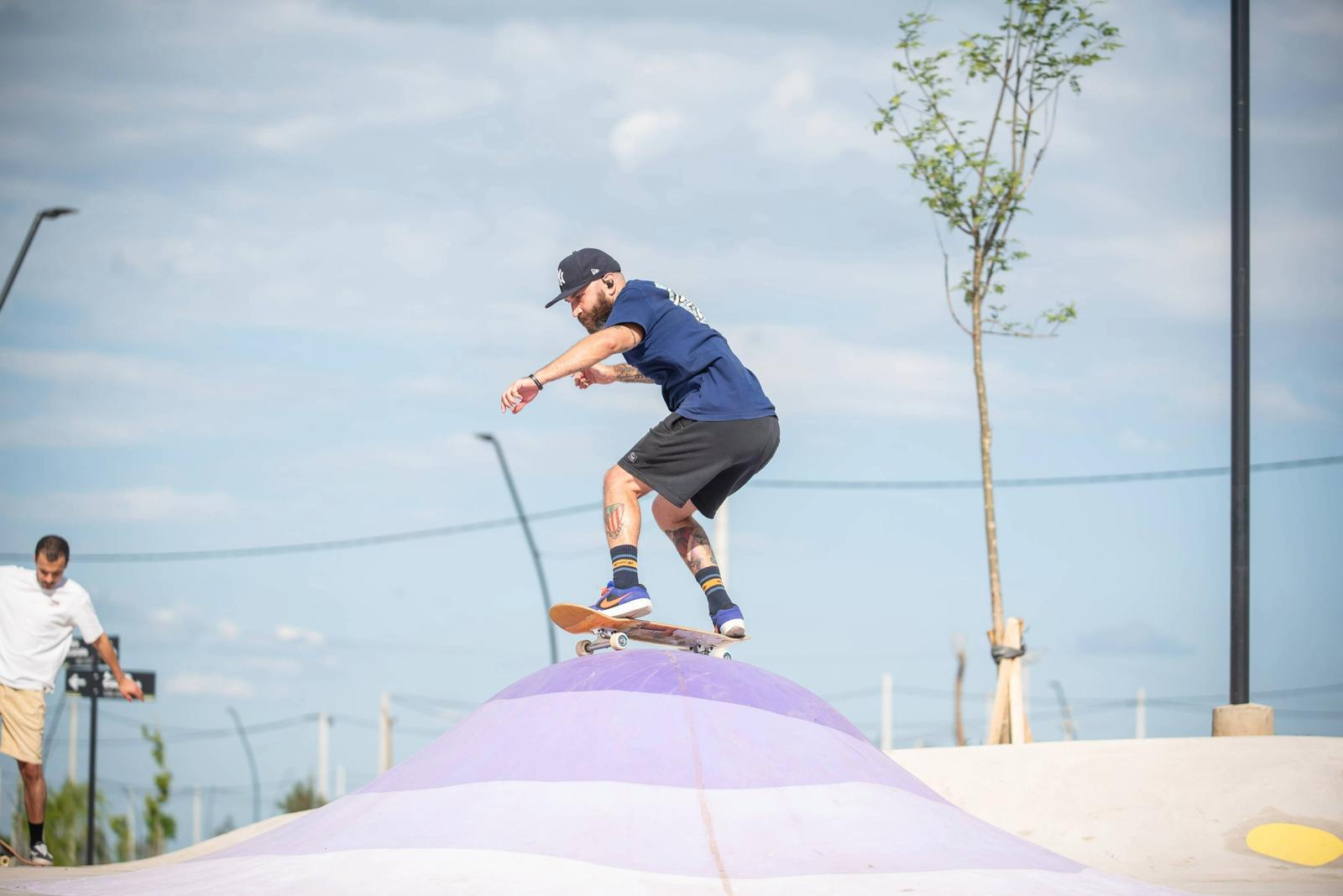 Neander Barrio Abierto – Alvarez