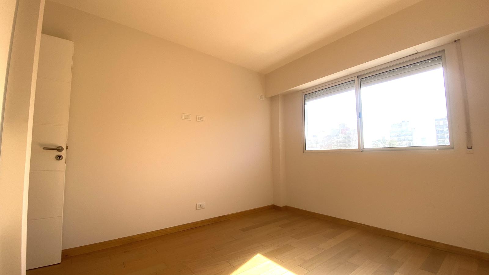 Cordoba 2622 Piso 4 Departamento B