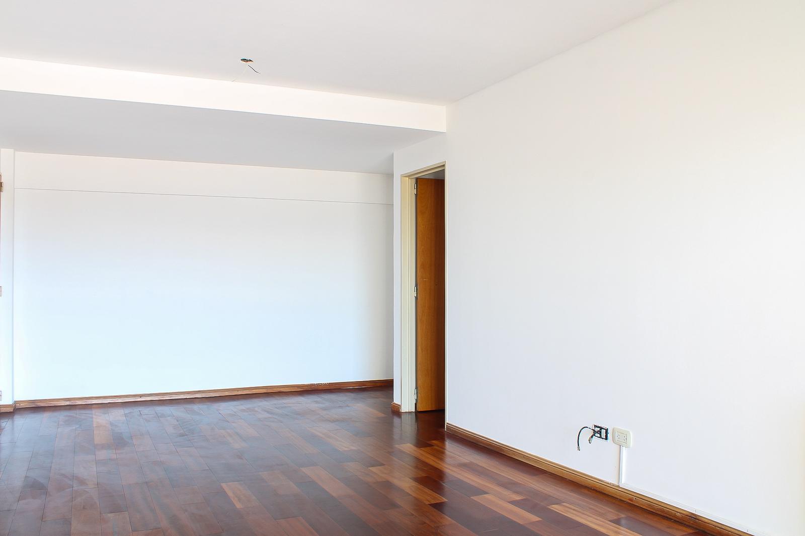 San Martin 370 Piso 4 Departamento 4