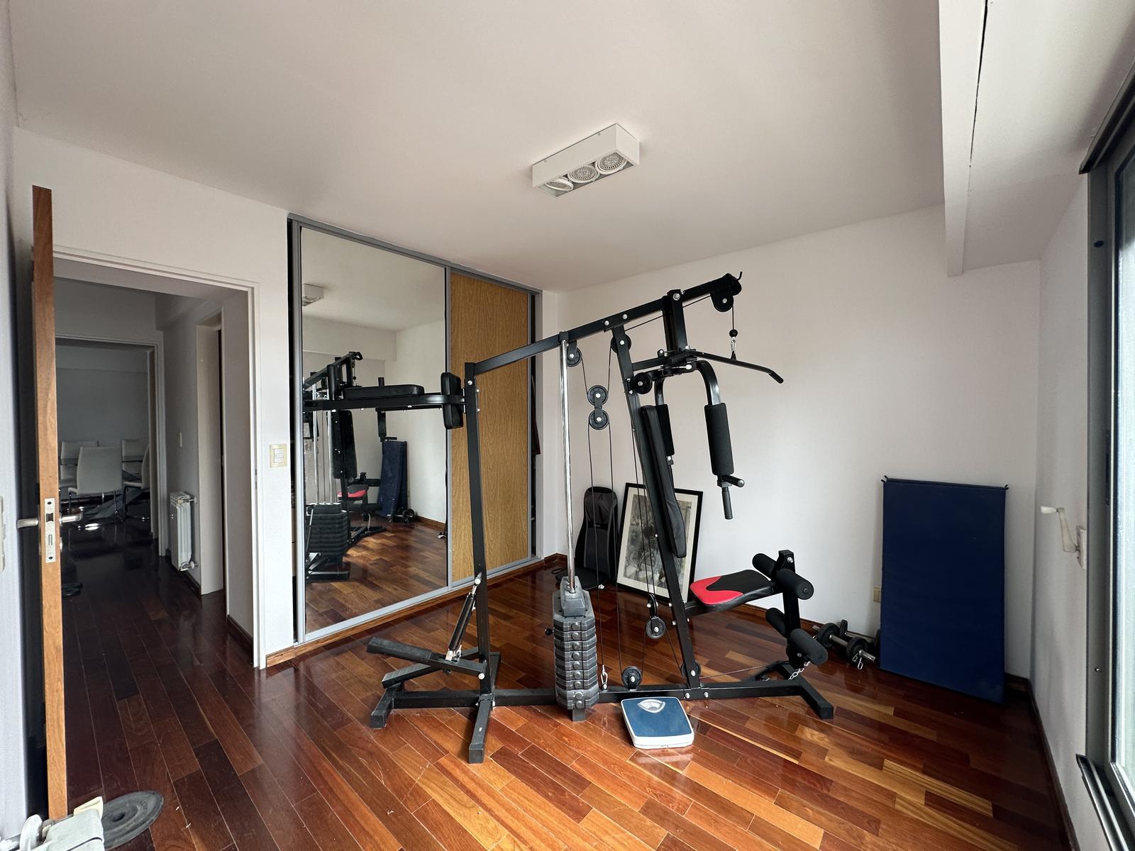 San Martin 370 Piso 3 Departamento 3