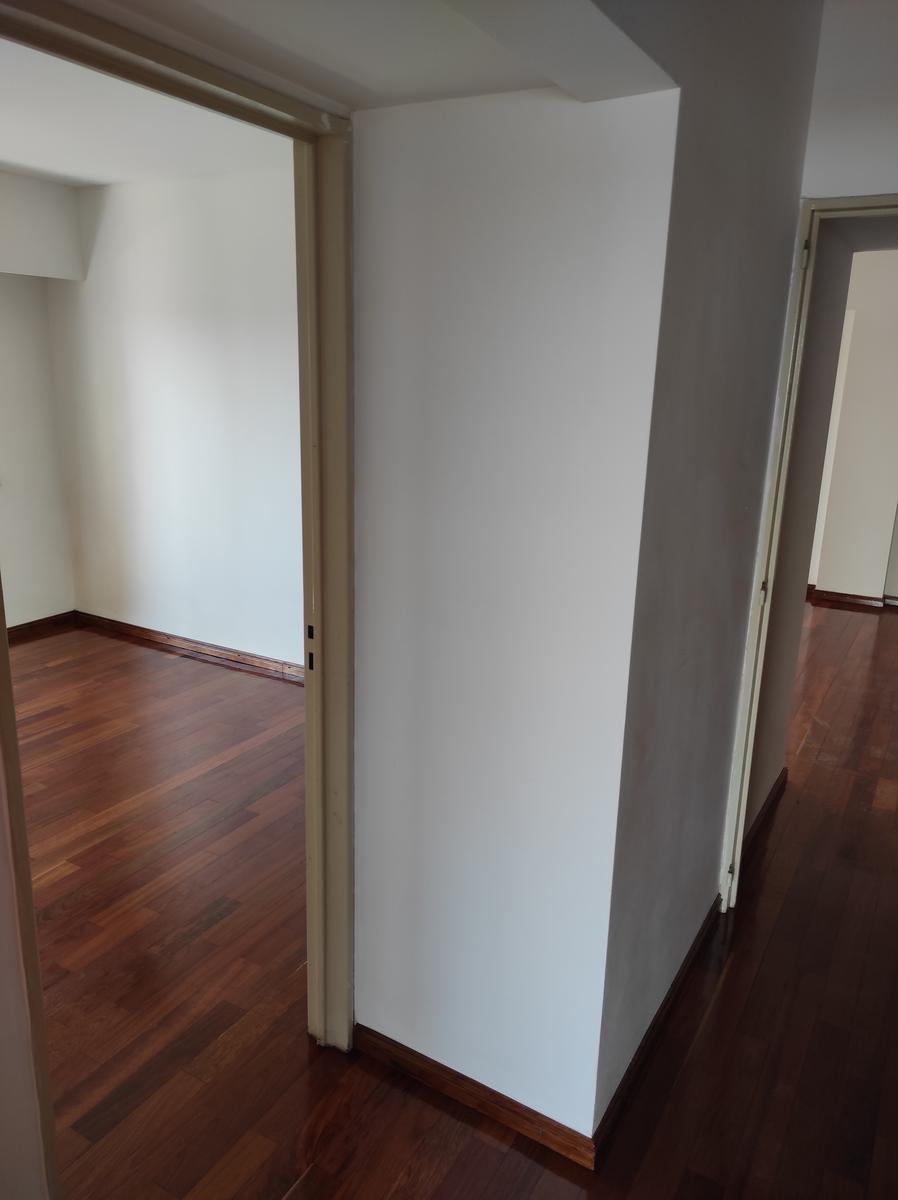 San Martin 370 Piso 3 Departamento 3