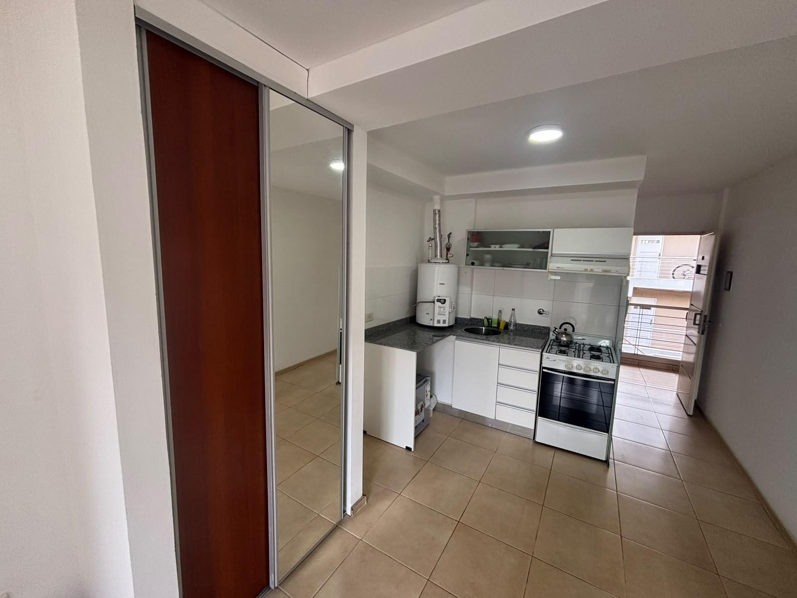 Suipacha 1139 Piso 3 Departamento D