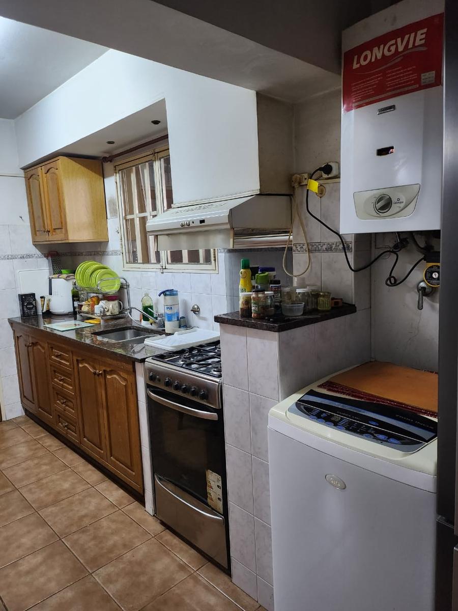 Colombia B 1110