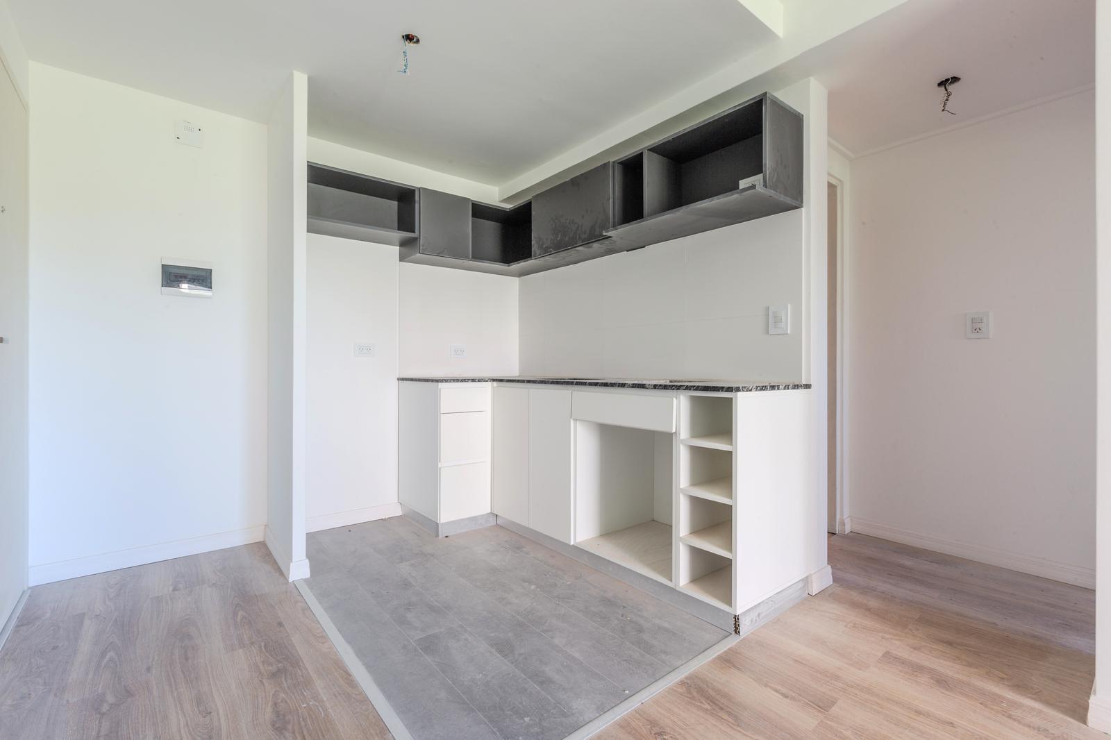 Alem 1597 Piso 8 – 2 Dormitorios Suite Balcon Aterrazado