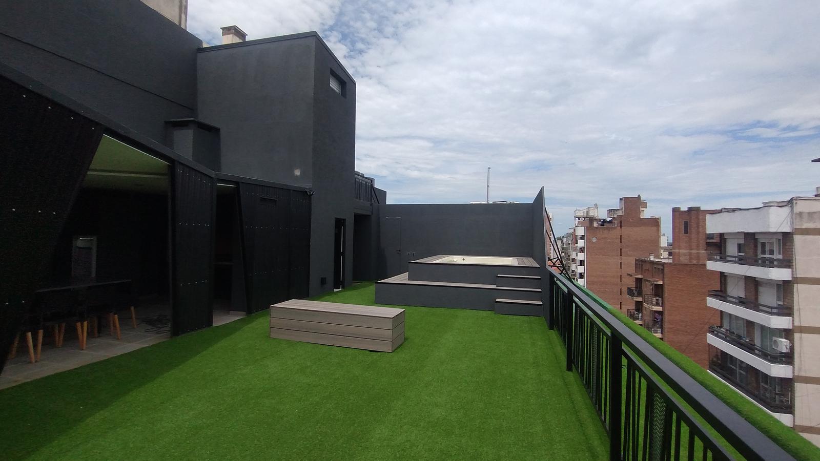 Alem 1597 Piso 8 – 2 Dormitorios Suite Balcon Aterrazado