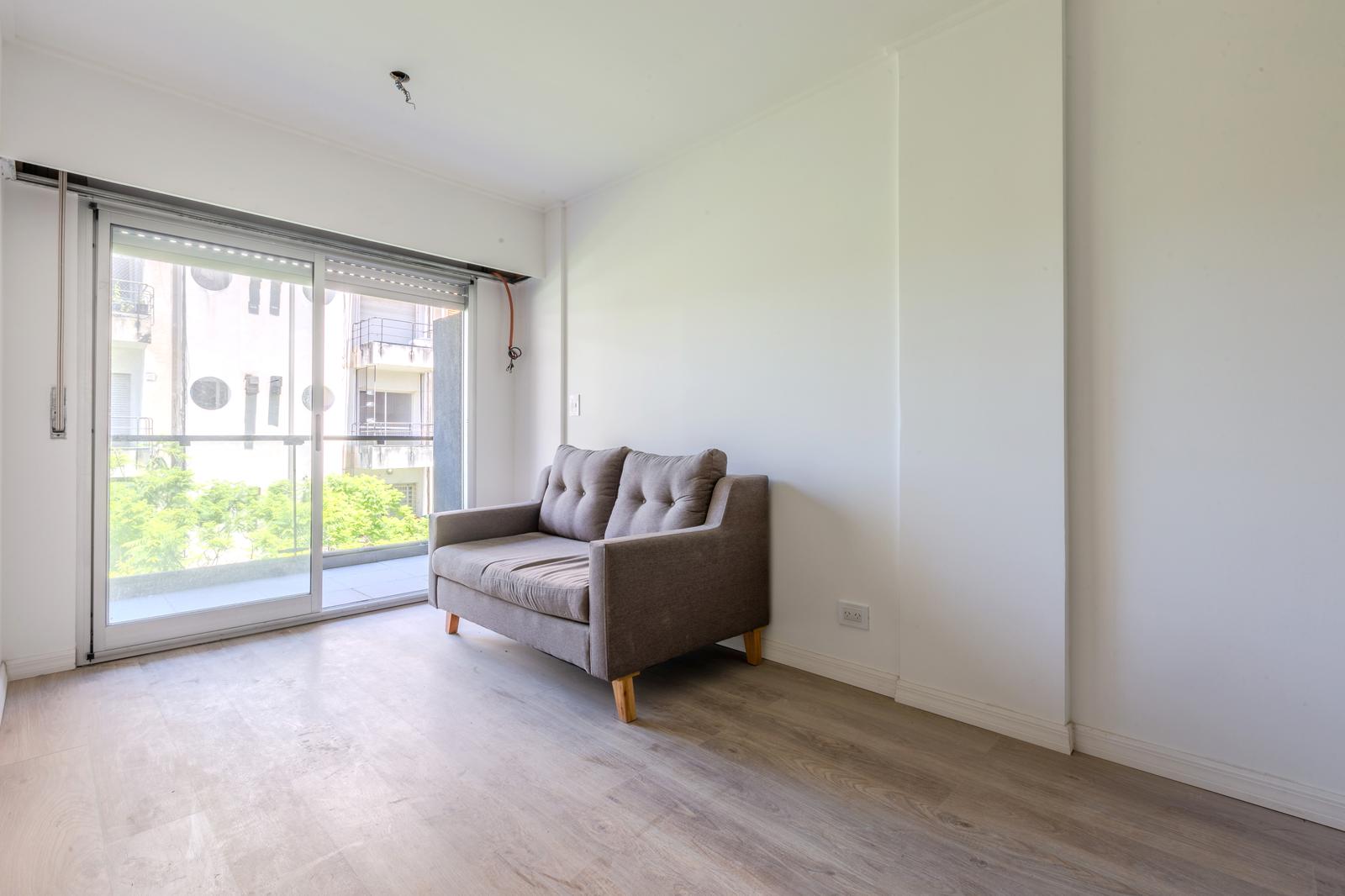 Alem 1597 Piso 8 – 2 Dormitorios Suite Balcon Aterrazado