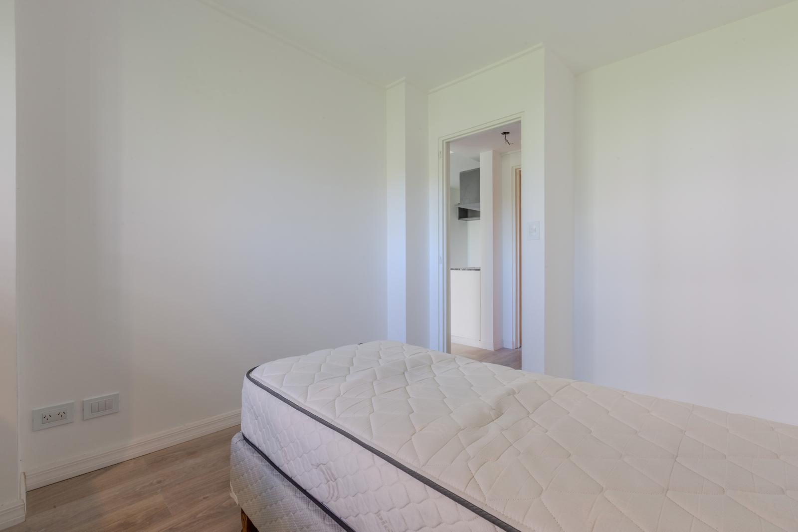 Alem 1597 Piso 8 – 2 Dormitorios Suite Balcon Aterrazado